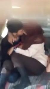 Ngintip Pns Jilbab Ciuman Dan Grepe Di Gubug